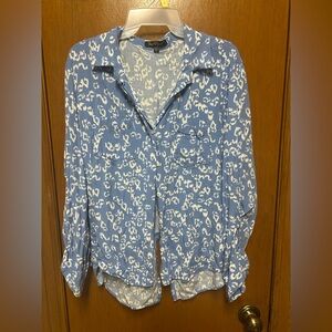 Blue leopard button up